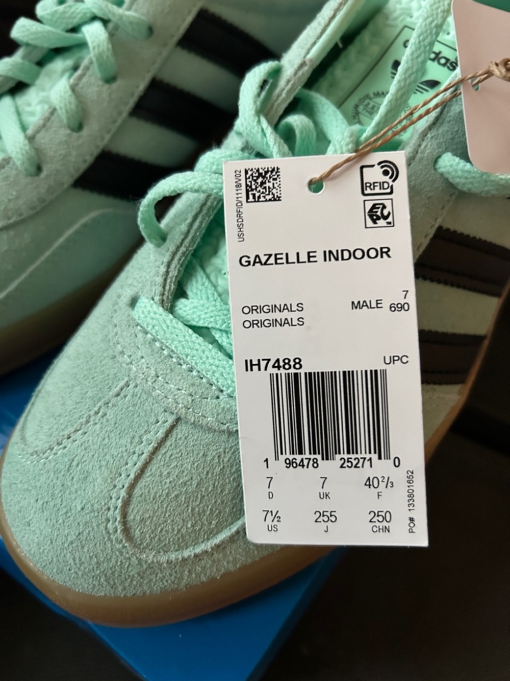 adidas mint green 7.5 Gazelle Indoor Shoe Box with Trefoil Logo NIB - Picture 2 of 6